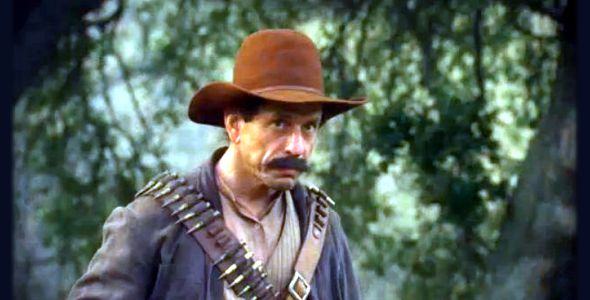 Zak Lee Guarnaccia as Pancho Villa