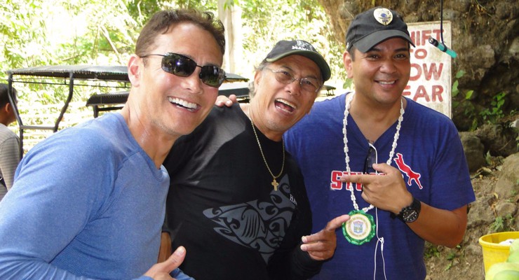 Mark Dacascos, Al Dacascos and Sonny Sison on the set