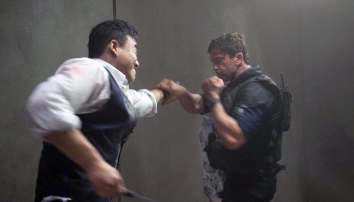 Gerald Butler vs Steve Kim