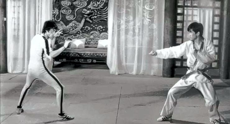 Bruce Lee and GM Han Jae Ji on the movie set of Game of Death